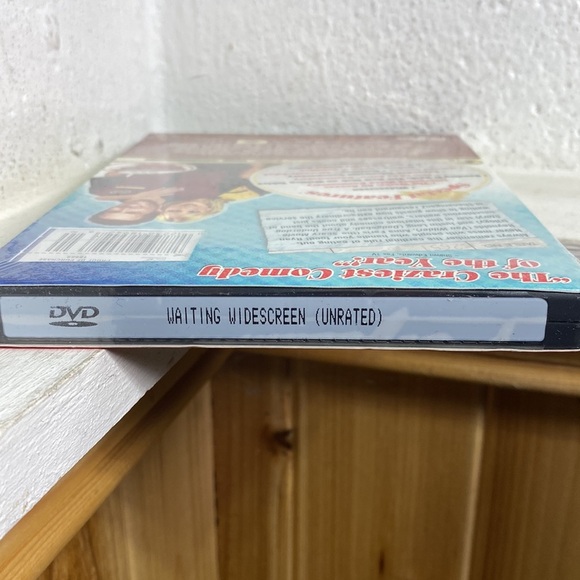 New in Plastic 2005 Waiting Ryan Reynolds and Anna Faris Comedy DVD Mov… - Picture 3 of 6